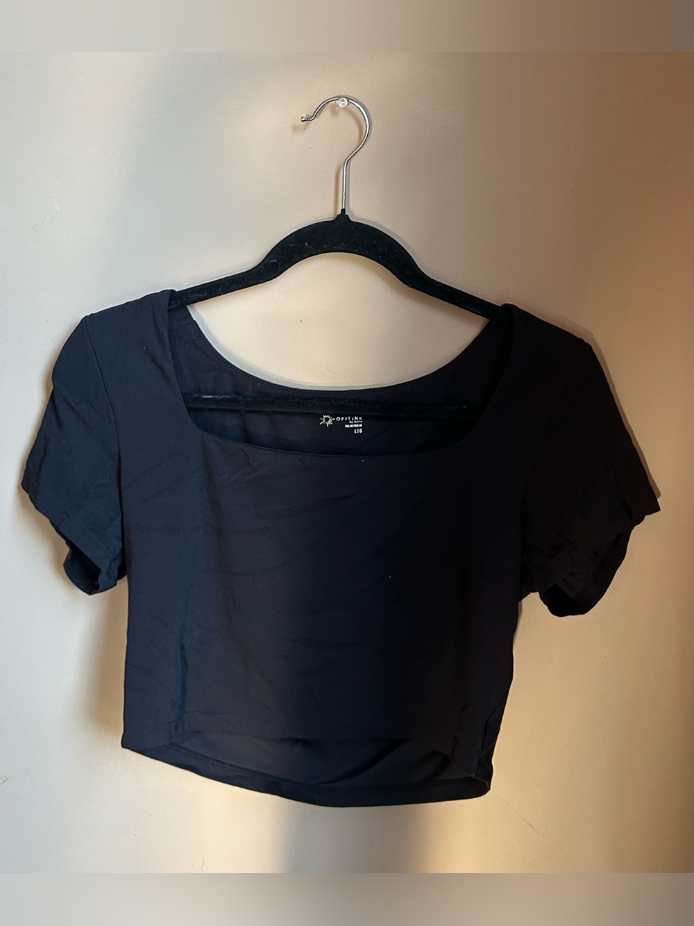 Aerie Black Short Sleeve Scoop Neck Crop Top